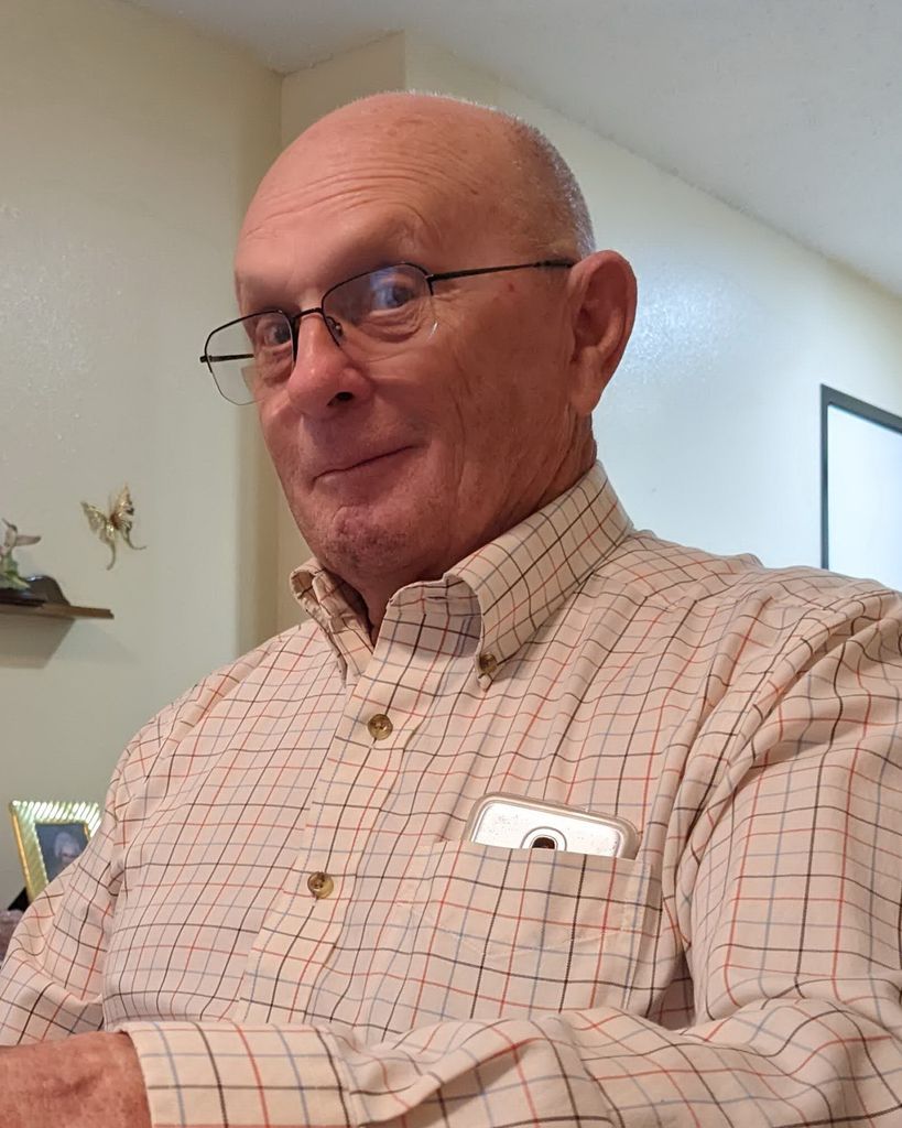 Charles "Charlie" Linro Chappell