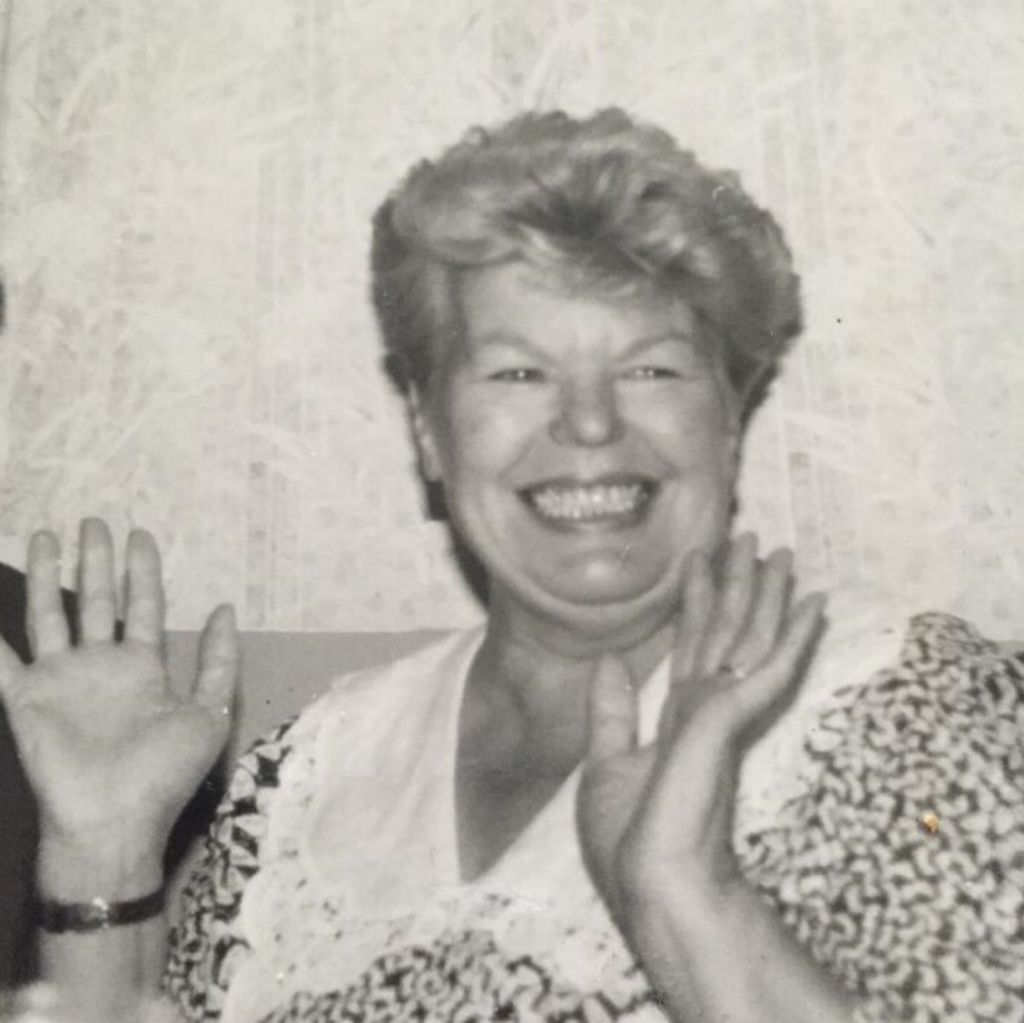 Barbara T (Lydon)  Mccarty