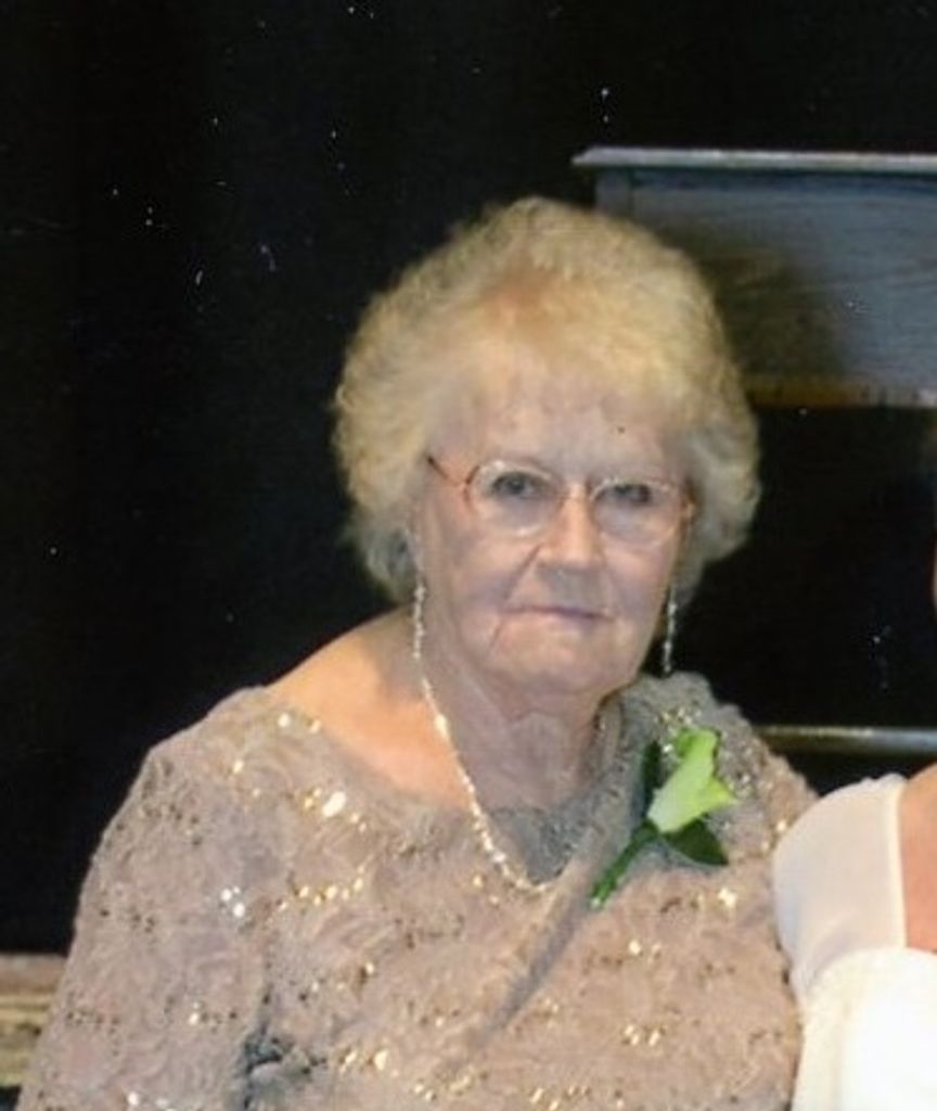 Leona (Barry)  Denniss