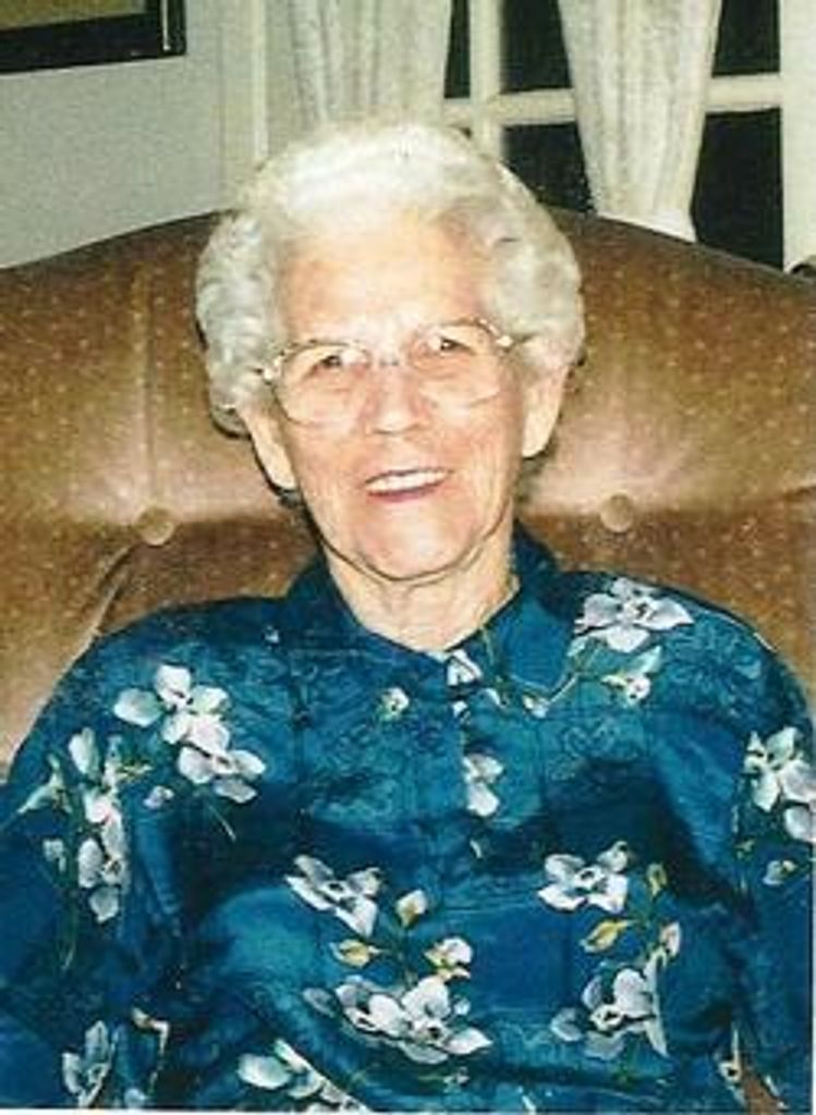 Vera Izard Profile Photo