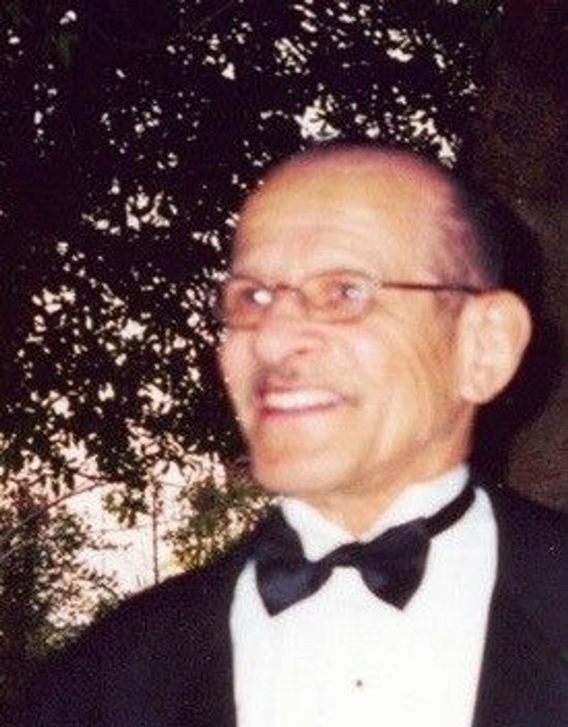 Julian Bagley Benjamin Profile Photo