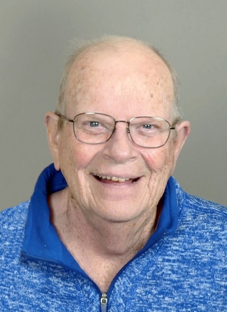 Tom Phillips Profile Photo