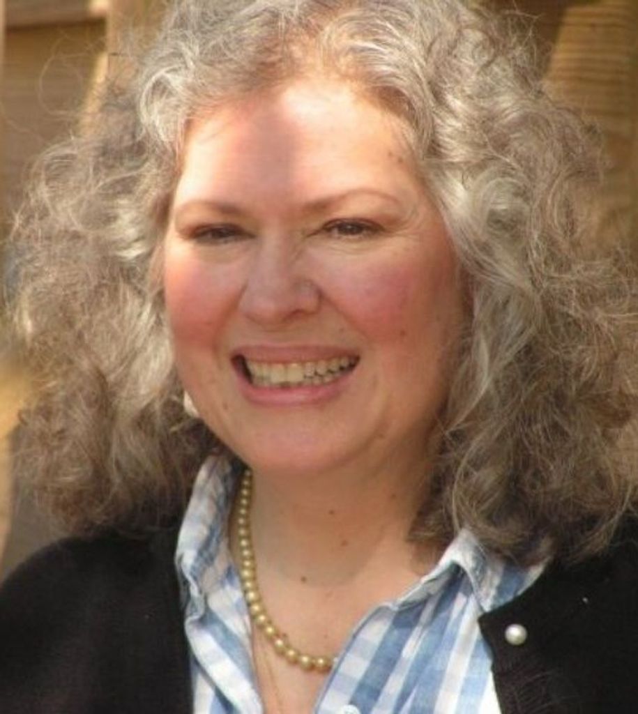 Suzanne  Pearce May