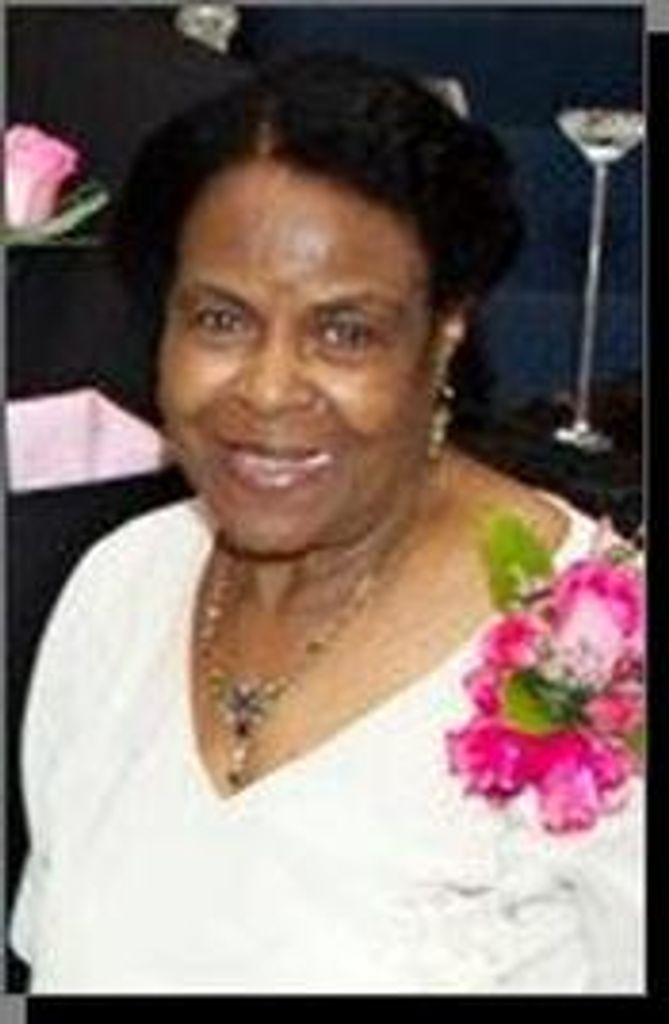 Carla Lowe Profile Photo