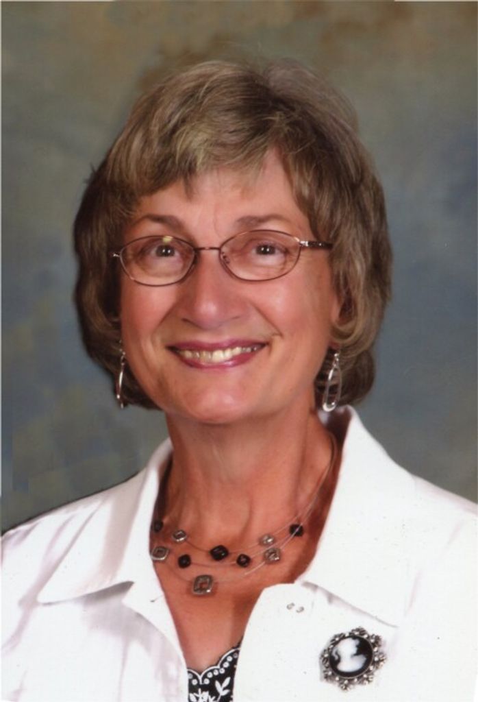 Leona M. (Nelson)  Lent Profile Photo