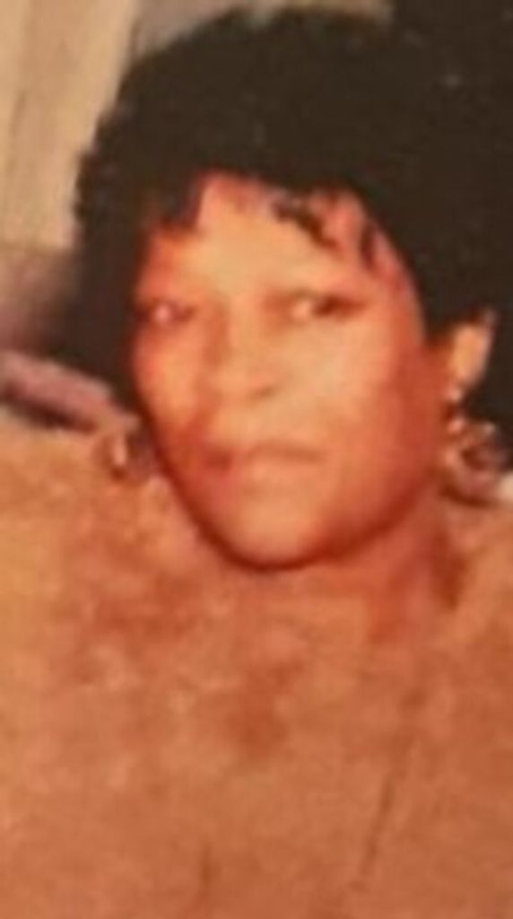 Oveta Savella Thomas Profile Photo