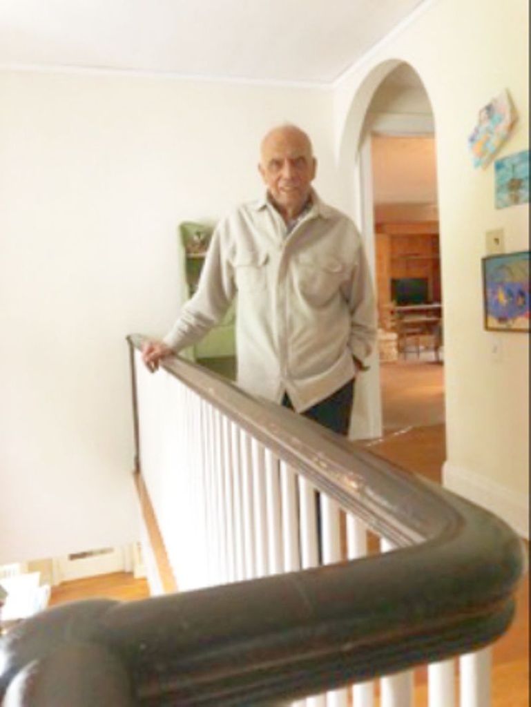 Willard J DiVincenzo Profile Photo