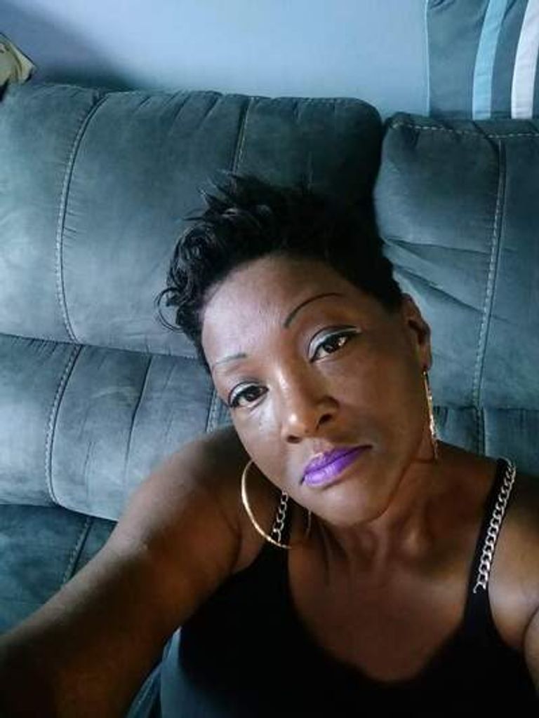 Eleanor Galean Johnson Profile Photo