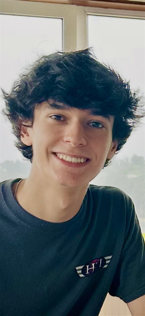 Andres Alvarez Pita Profile Photo