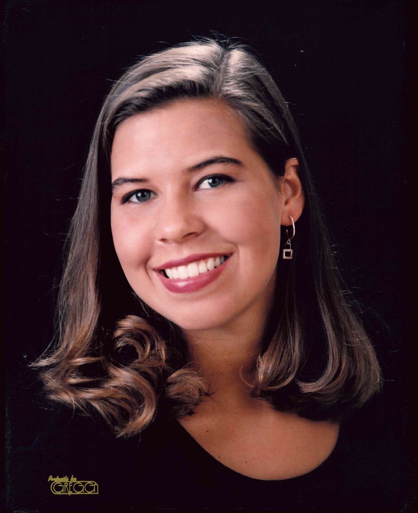 Erika Lynn Bronz