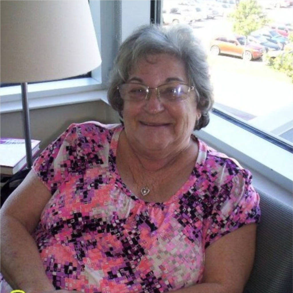 Sue Gray Farrell Profile Photo