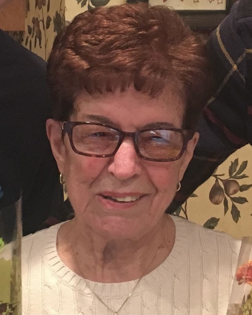 Louise Salerno Profile Photo