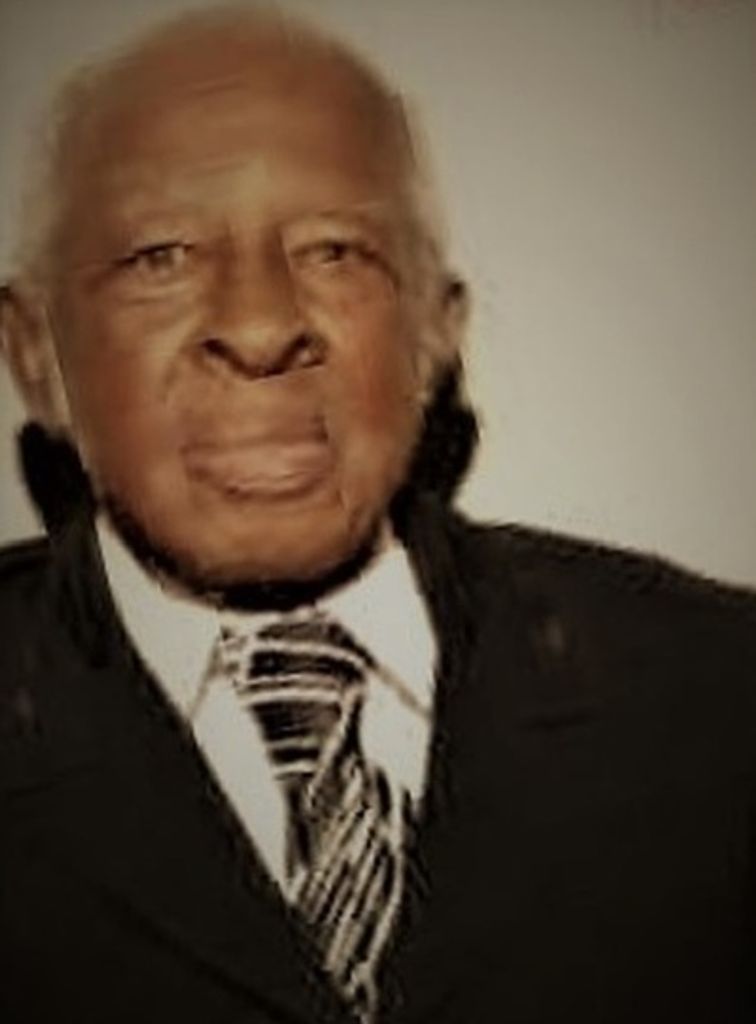 Lewis Rumph Profile Photo