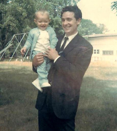 Carl Fields photo gallery thumbnail 61 of 271