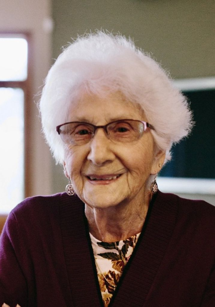 Lorraine Sturdevant Profile Photo