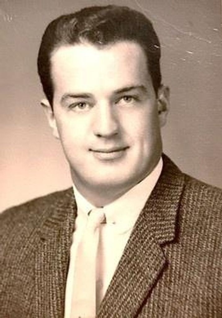 Robert (Bob) Mccrate Profile Photo