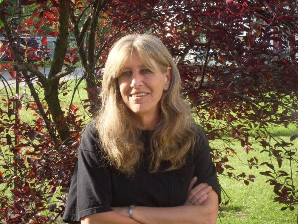 Tammy  Lea Jackowski