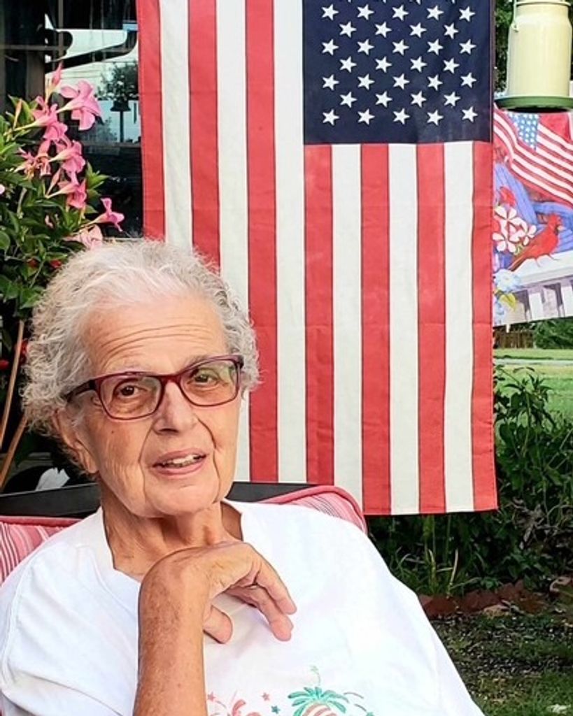 Della Maxine Davis Profile Photo