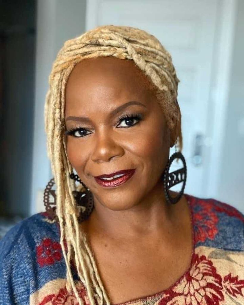 Annie Ruth Moore Profile Photo