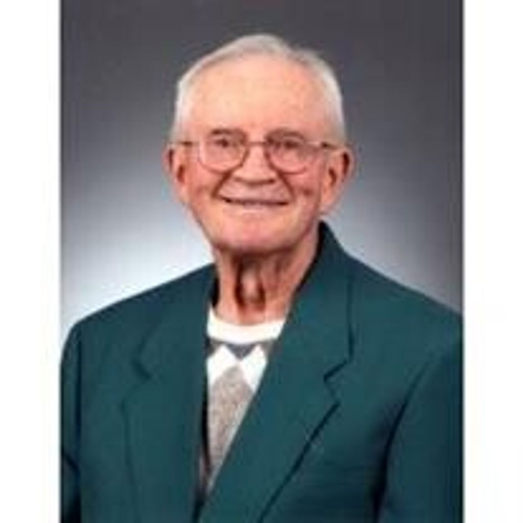 Willard Gene Holthus