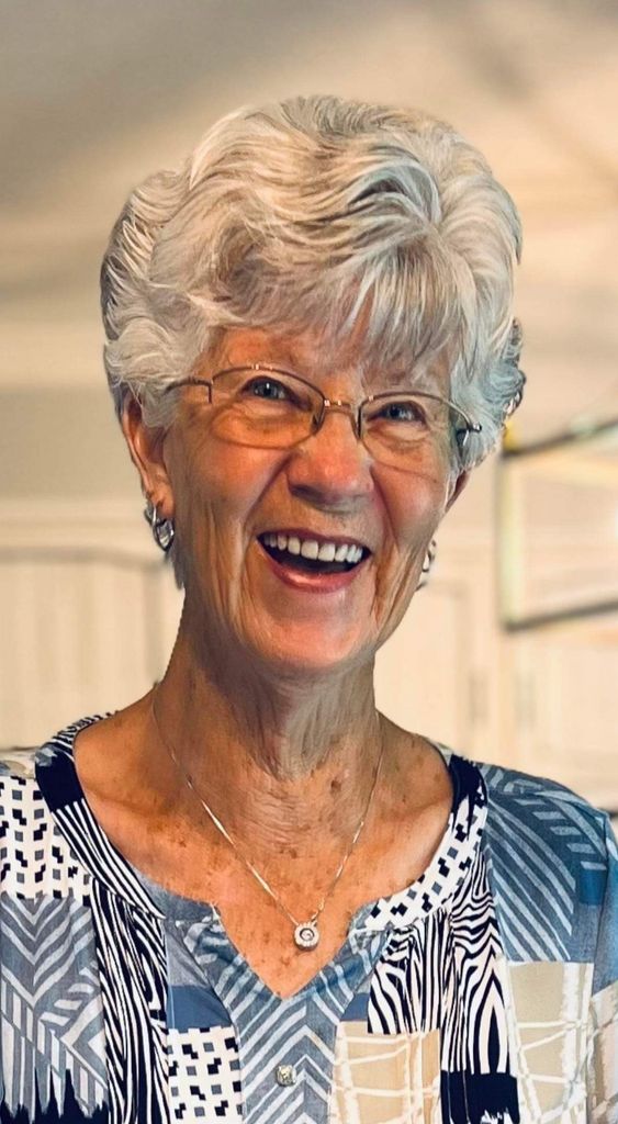 Carol Elaine Horn Hall Profile Photo