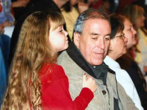 Evelyn (Howard)  Muncy photo gallery thumbnail 8 of 68