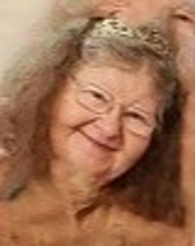 Carolyn Irene Staatz