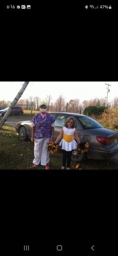 Earla Shiffer photo gallery thumbnail 12 of 23