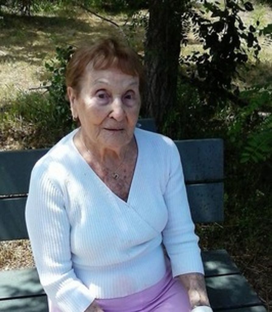 Helen Hastings Profile Photo
