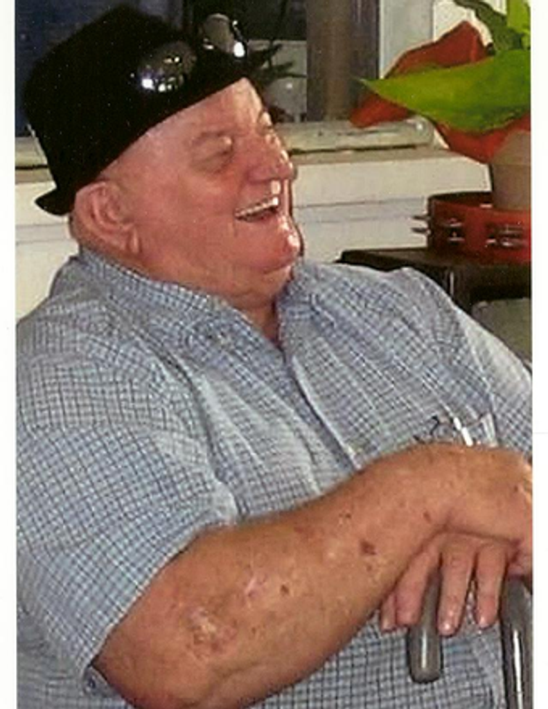 Raymond  Gerald Barcomb  Sr.