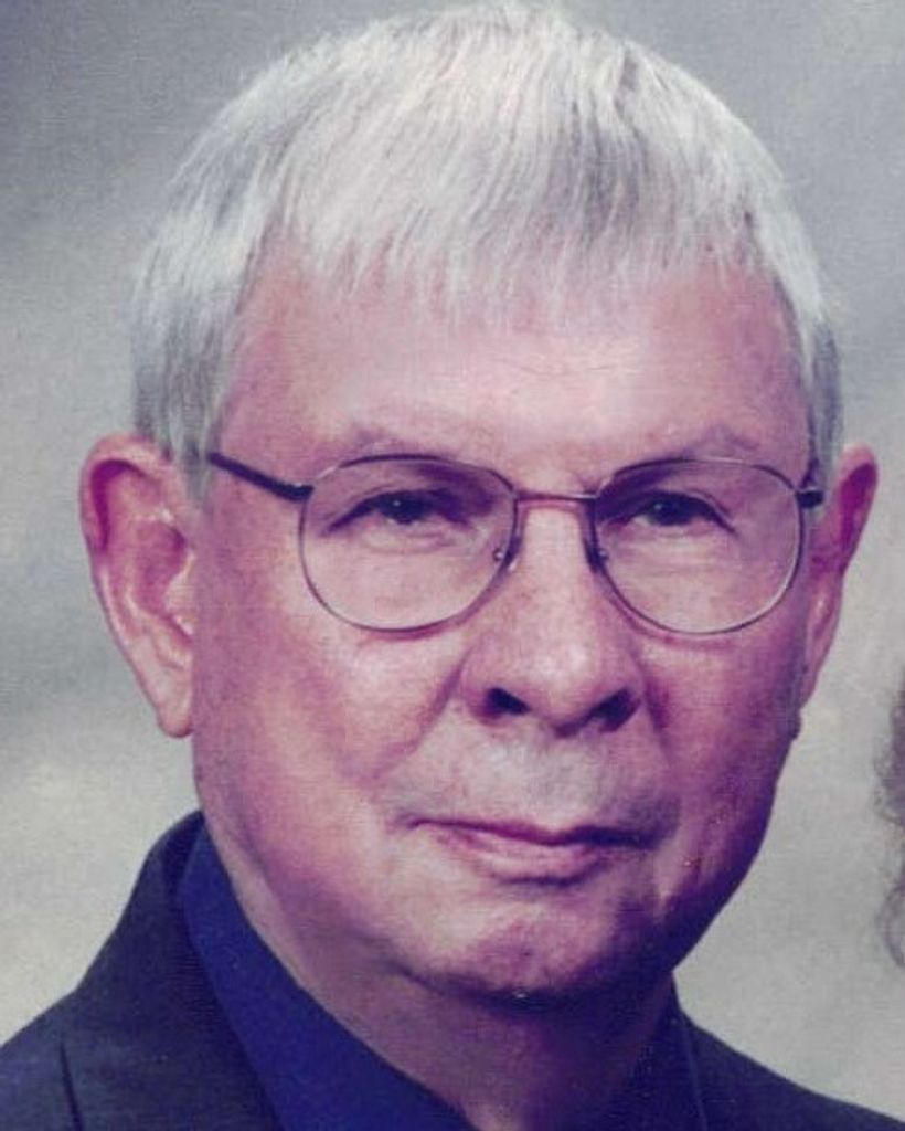 Leland Eugene Seaton Profile Photo