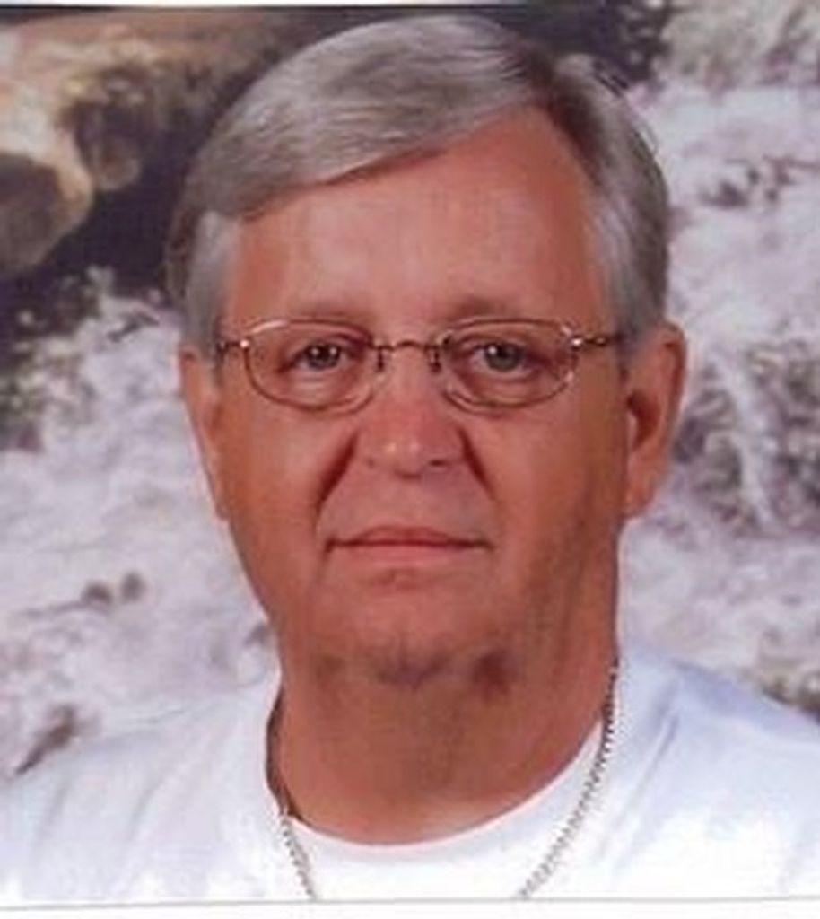 Michael "Tim" Hennes, Sr.