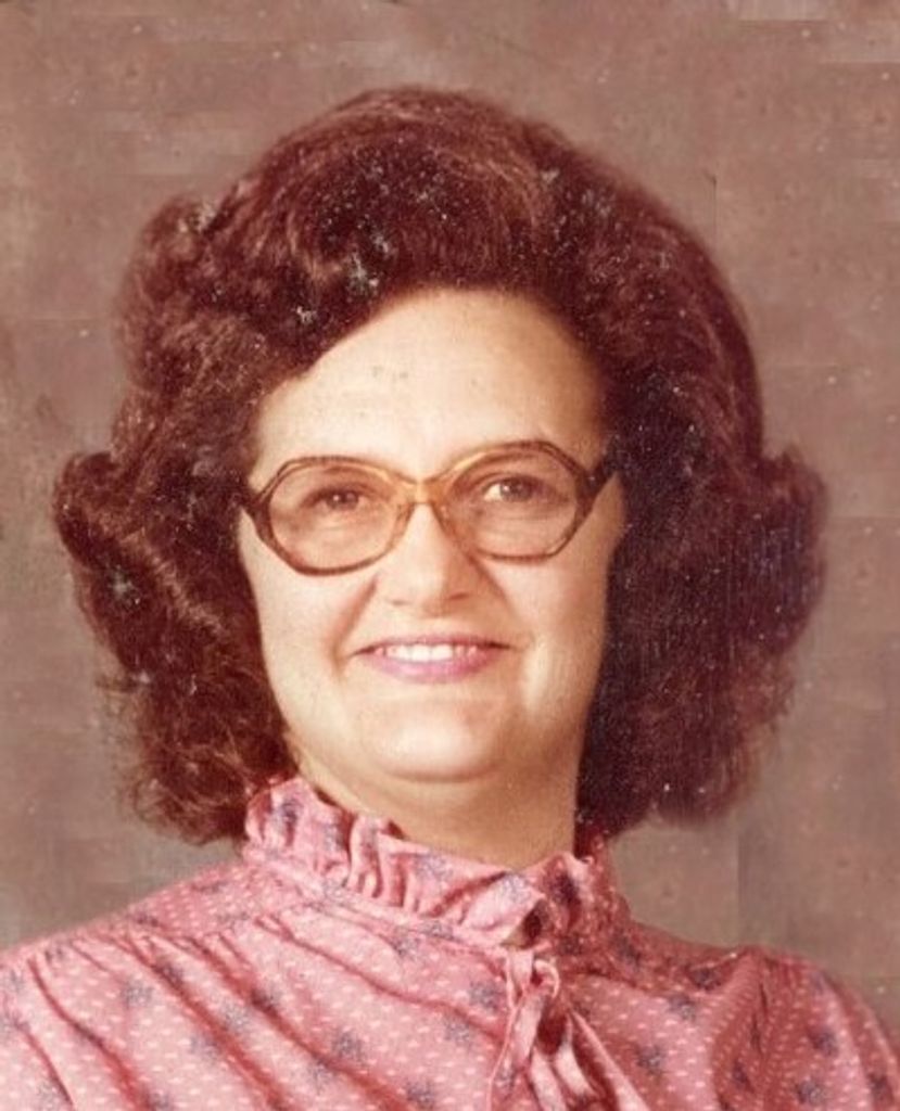 Ruth Ann Laza Profile Photo