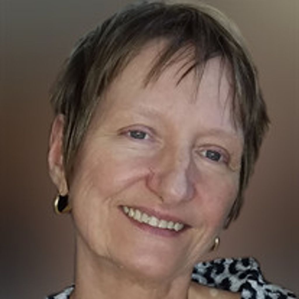 Gwendolyn Knapp