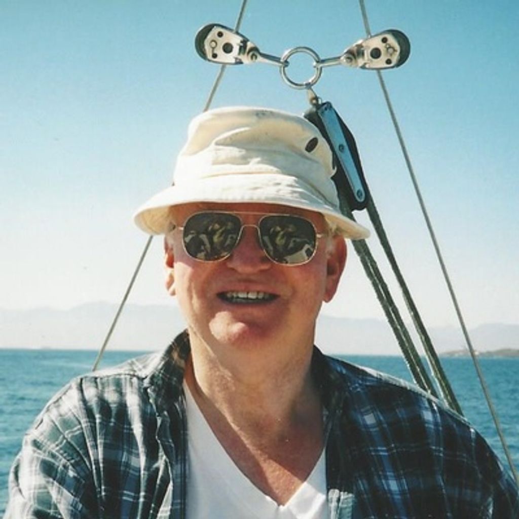 Robert "Bob" Langdon