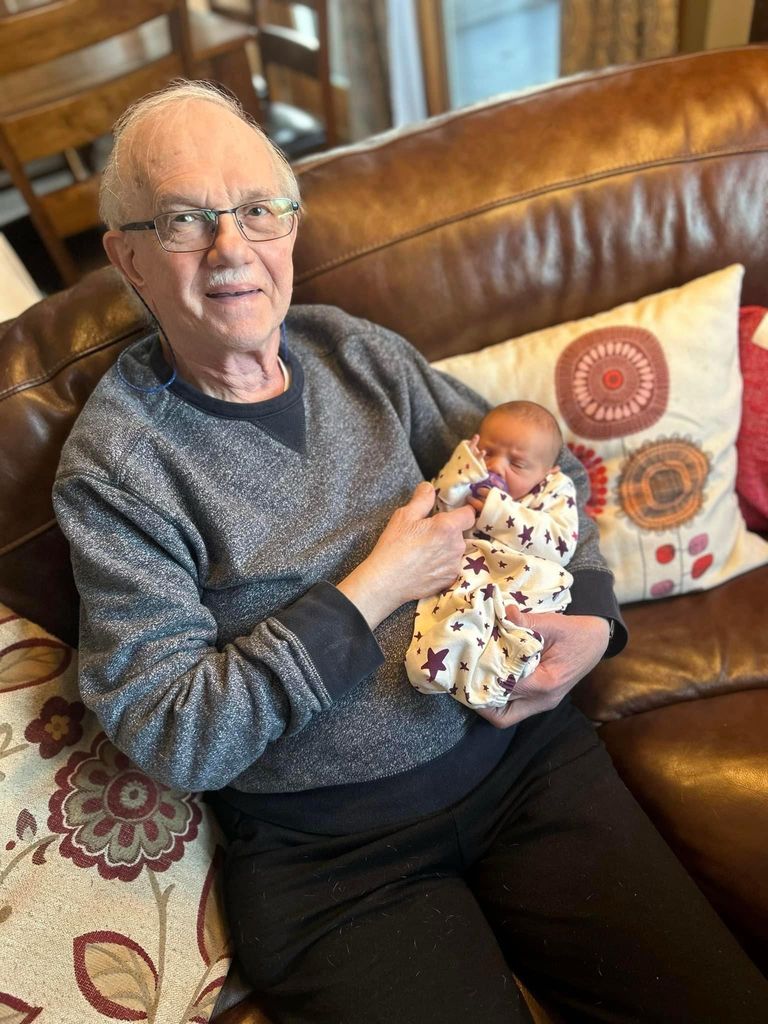 Robert Matthew Dominiak Profile Photo