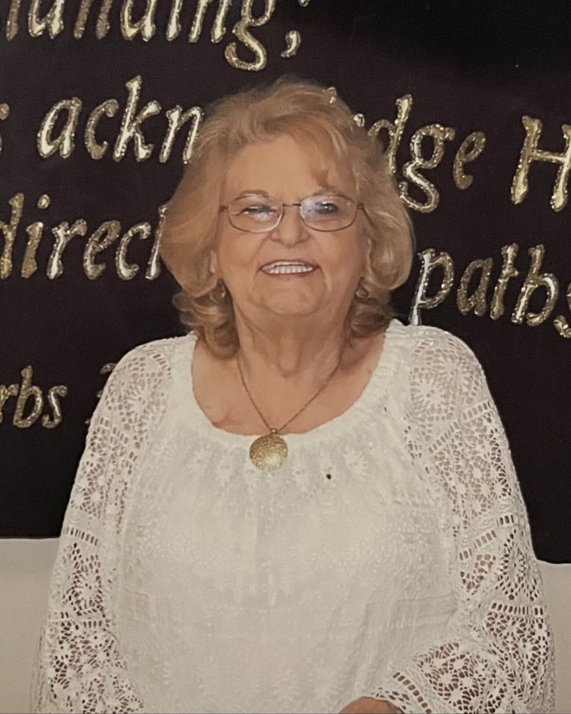 Evelyn Barnes DeVries
