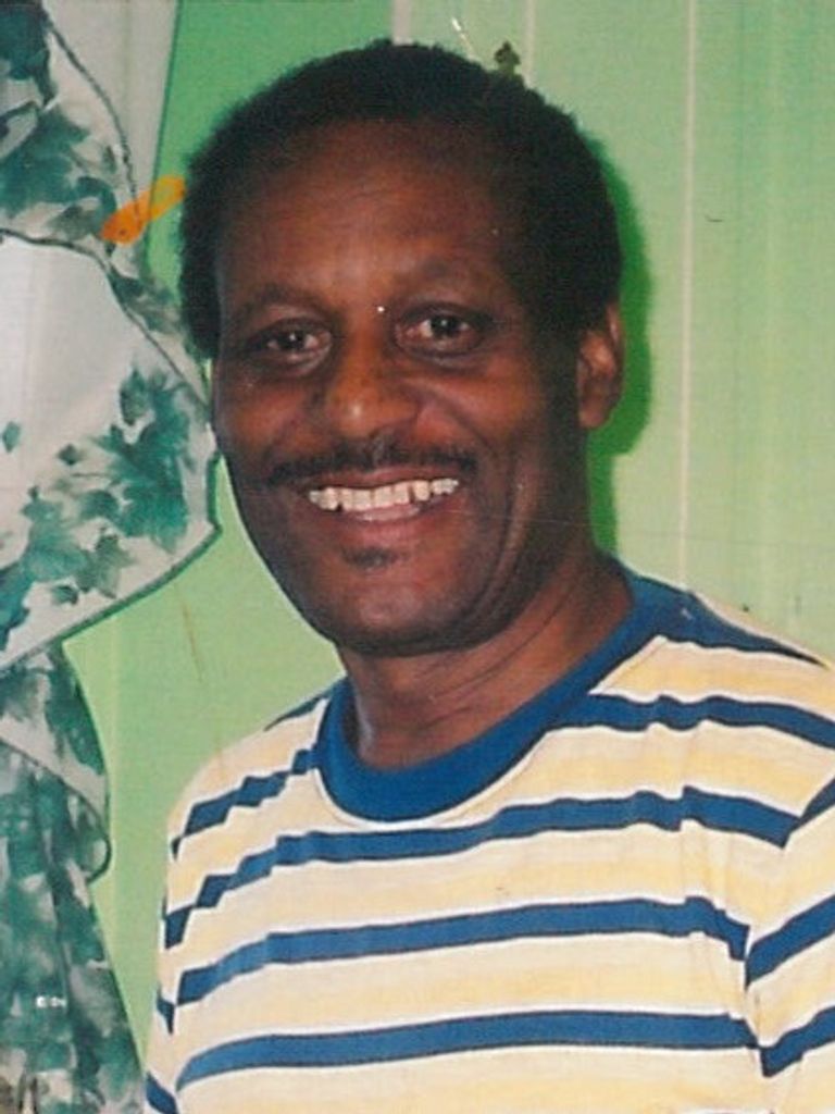 Lindell Campbell Profile Photo