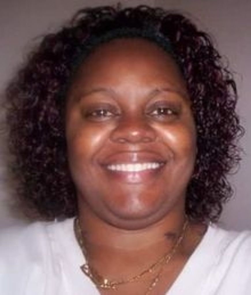 Ms Cynthia Smalls