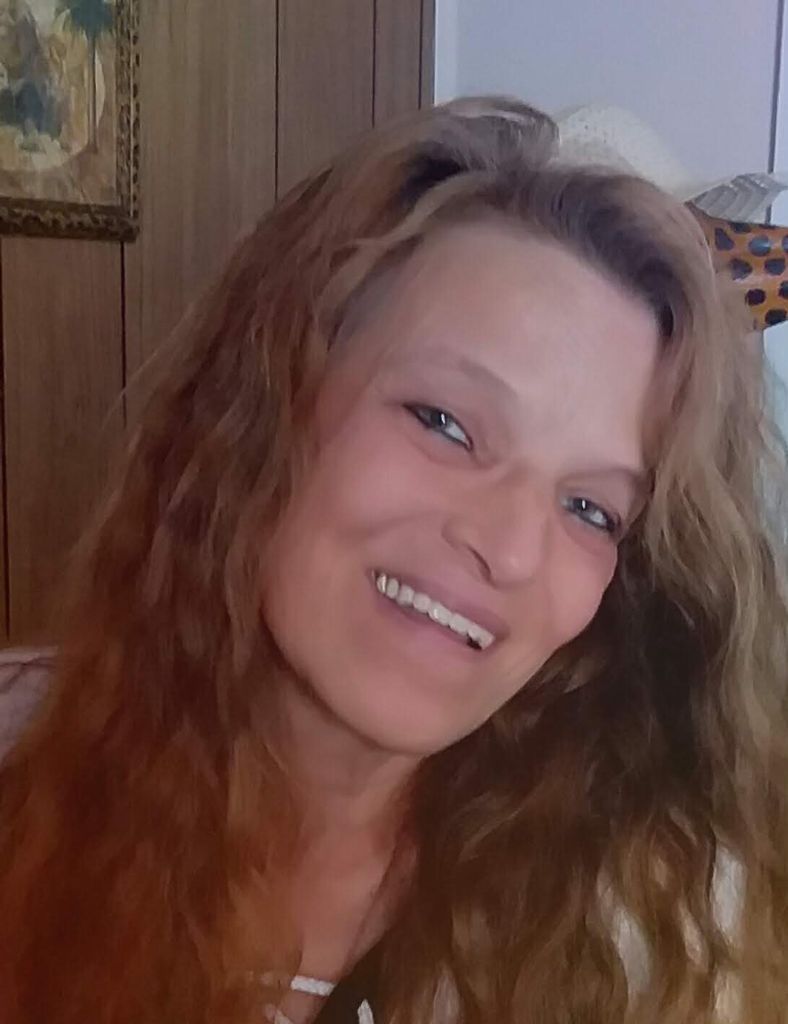 Laura Anne Hall Profile Photo