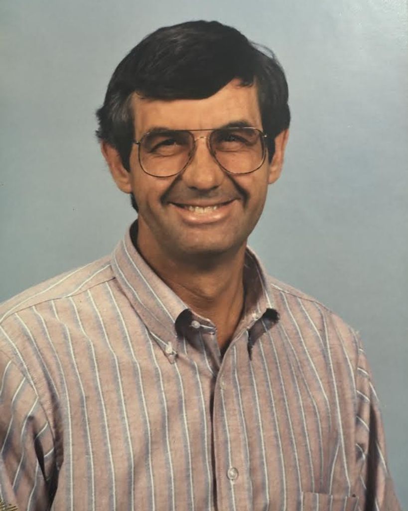 Charlie Edward Hill Profile Photo