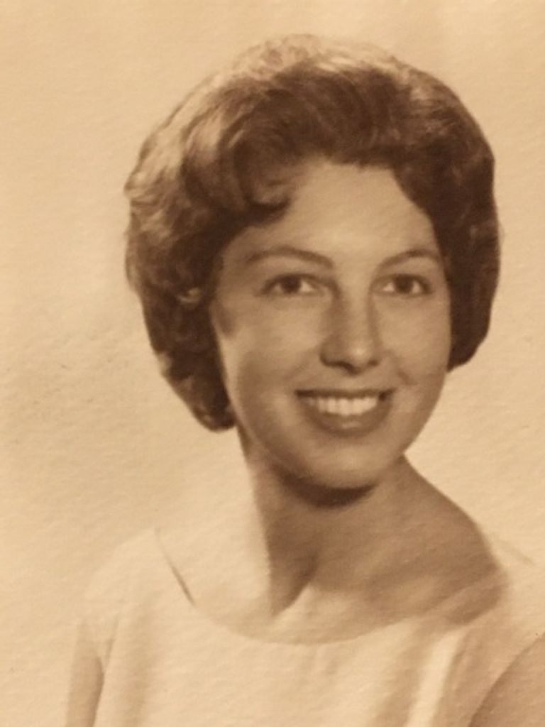 Lois Lugert Stace Profile Photo