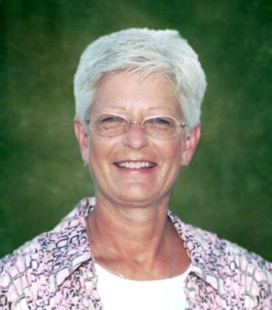 Lynne Marie Pealer Profile Photo