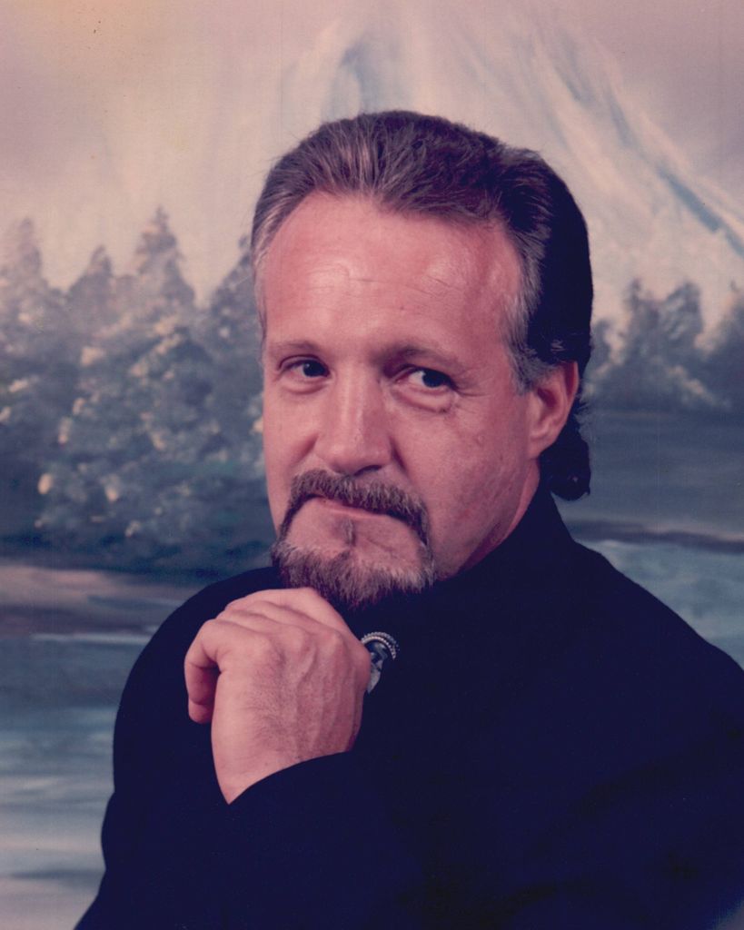 Thomas Moore Profile Photo