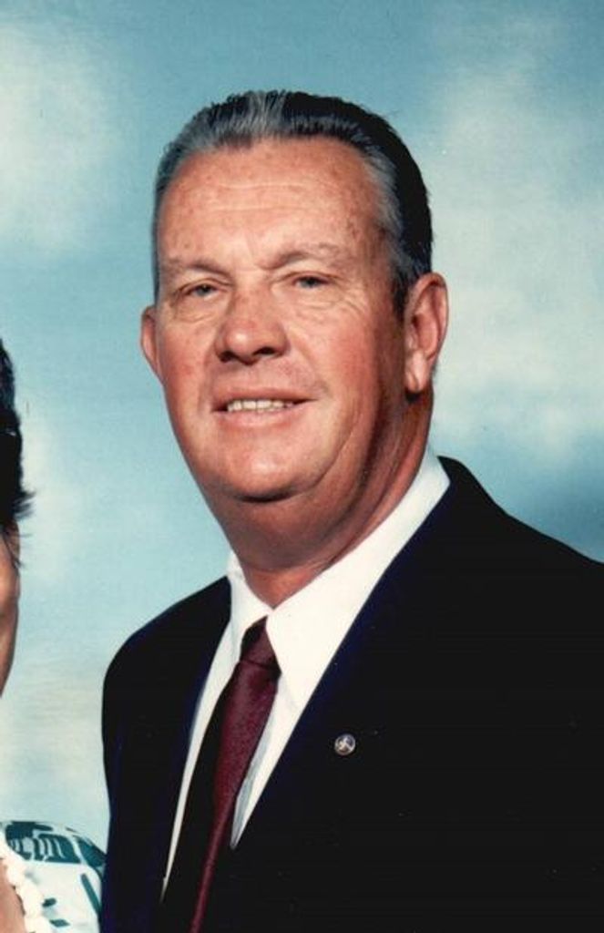 Clifford William Degraw Profile Photo