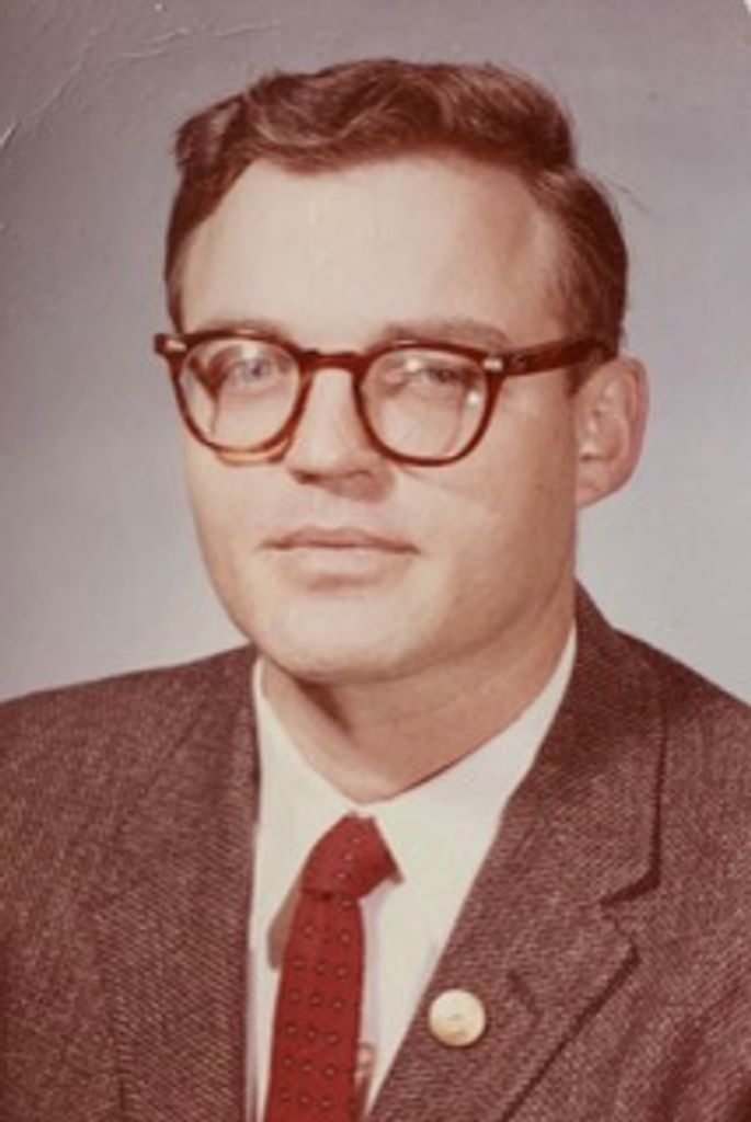 Edmund Lewis