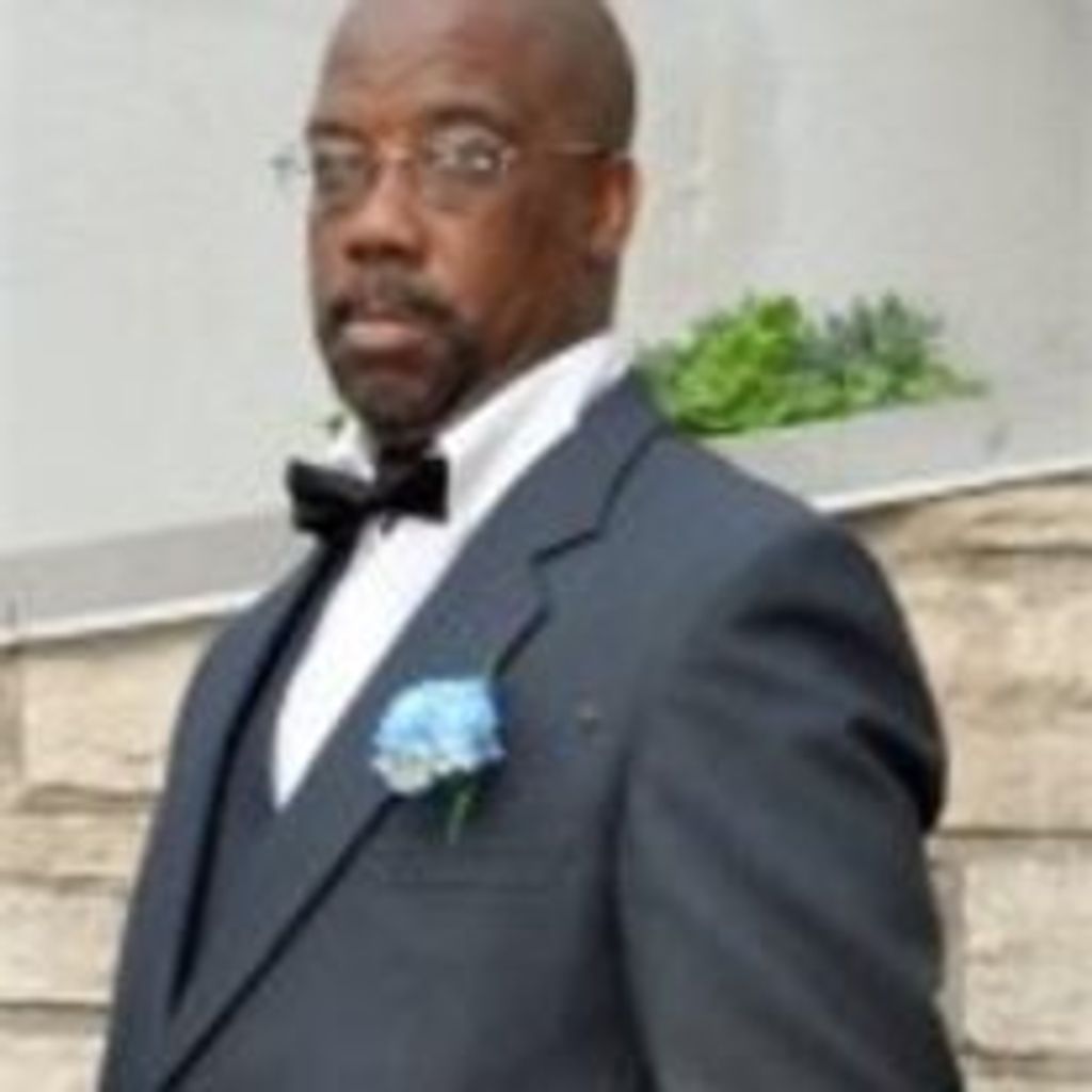 Gregory "Greg" Carlos Cahoon