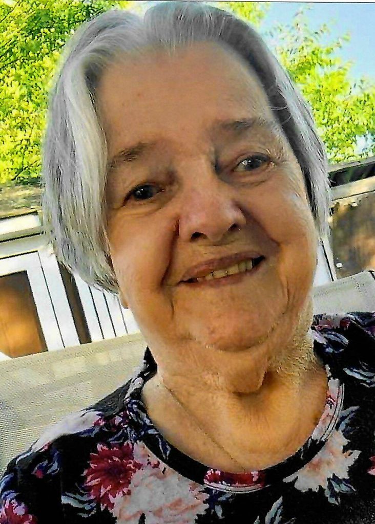 Elizabeth Phelps Profile Photo