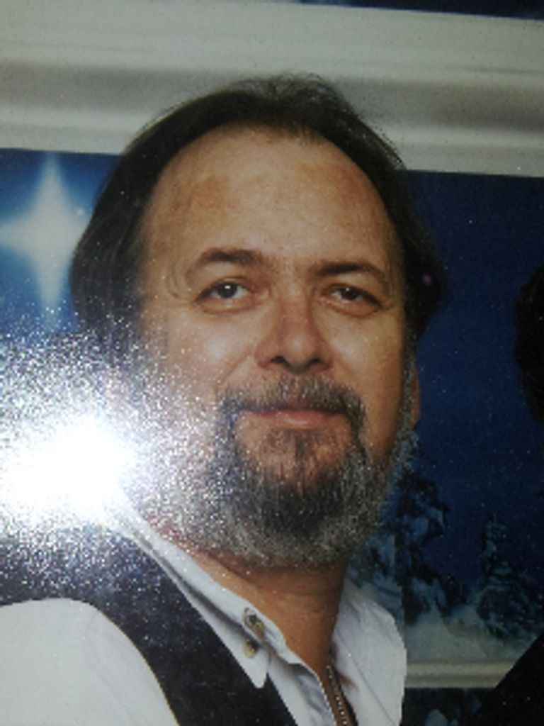 Roger Lee Burns