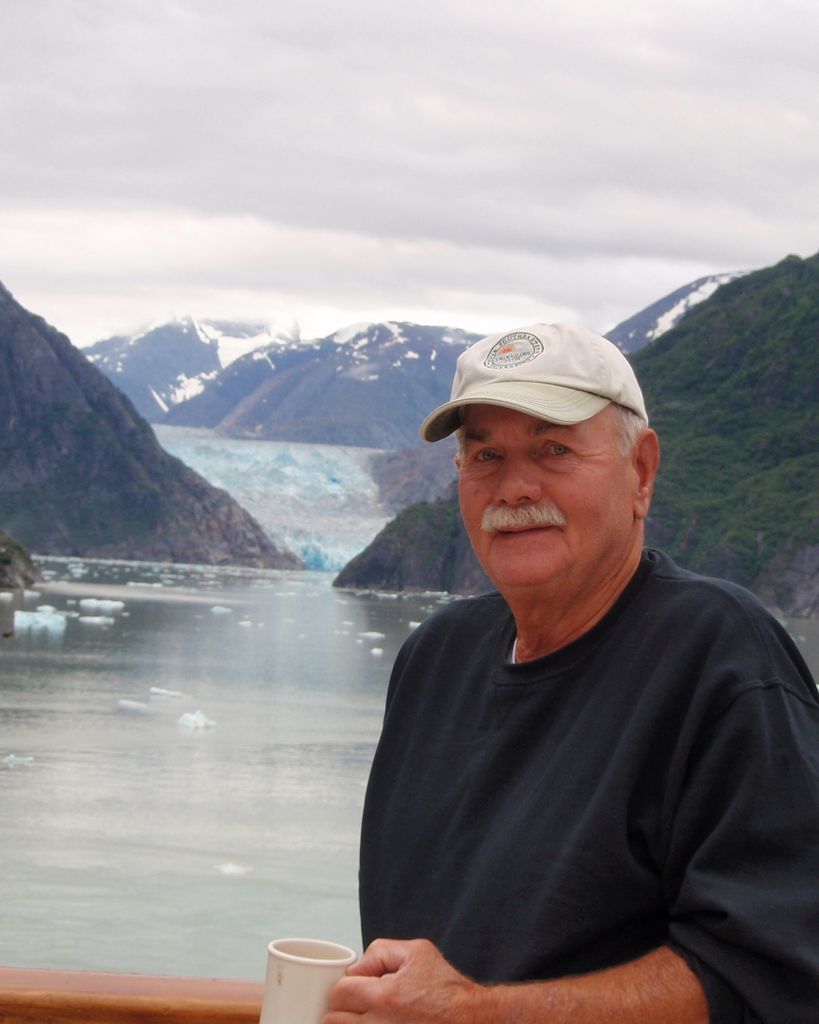 Norman Henry Hartz Profile Photo